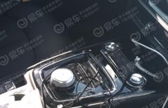 上汽荣威i5三厢纯电版车型谍照 或2019年秋季上市