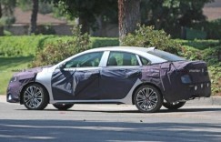 起亚新款Forte谍照首曝 有望洛杉矶车展首发