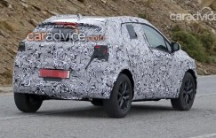 雷诺全新卡缤路试照 或基于全新平台打造