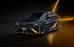 暗夜·奕炫MAX，为Z世代定制的标配座驾！