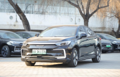 北汽新能源冬奥车队上路