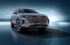 收下这份冬季驾驶指南，尽量享受冬季冰雪世界