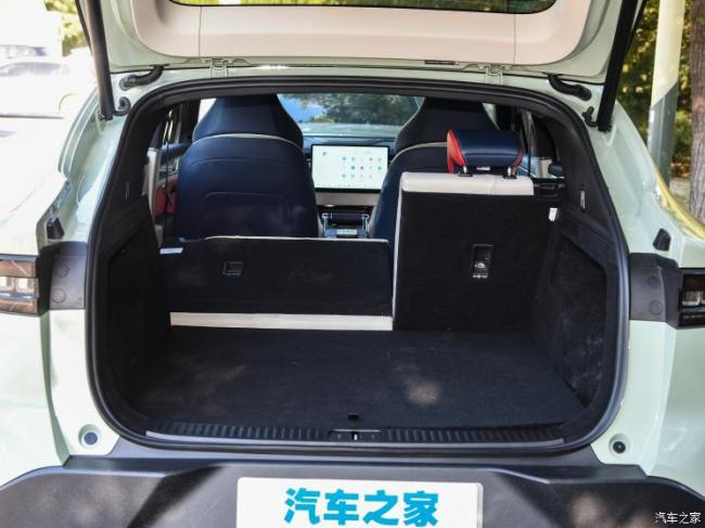 爱驰汽车 爱驰U6 2022款 PLAY