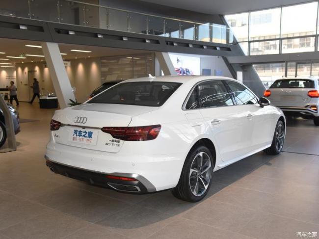 一汽奥迪 奥迪A4L 2023款 40 TFSI 时尚动感型