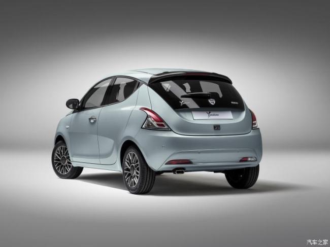 蓝旗亚 Ypsilon 2023款 基本型