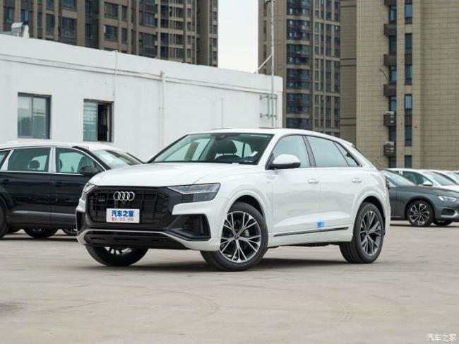 奥迪(进口) 奥迪Q8 2022款 55 TFSI 豪华动感型
