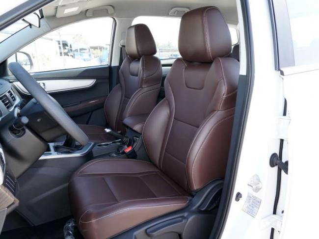 东风风行 风行T5 2023款 1.6L 手动基本型